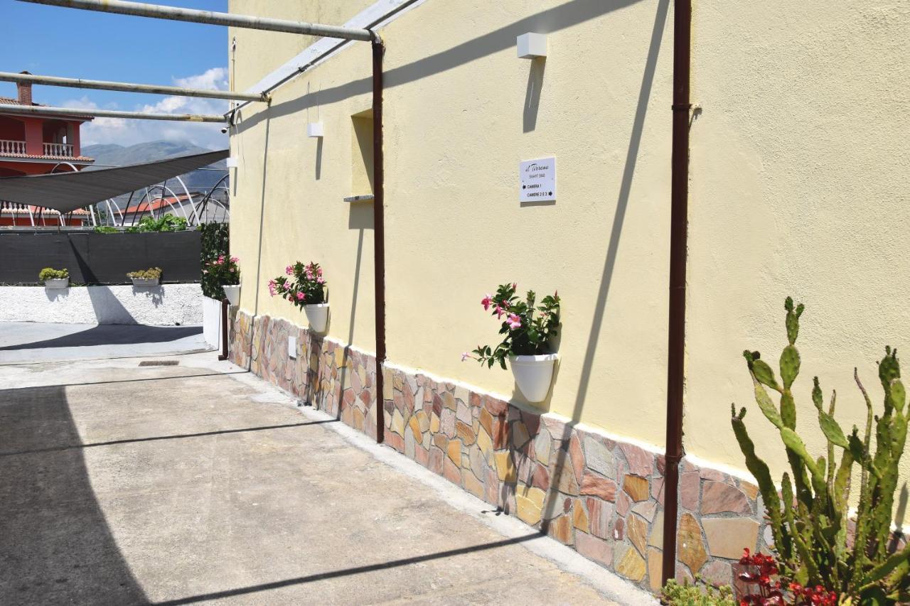 B&B Il Tirreno Cipollina Exteriér fotografie